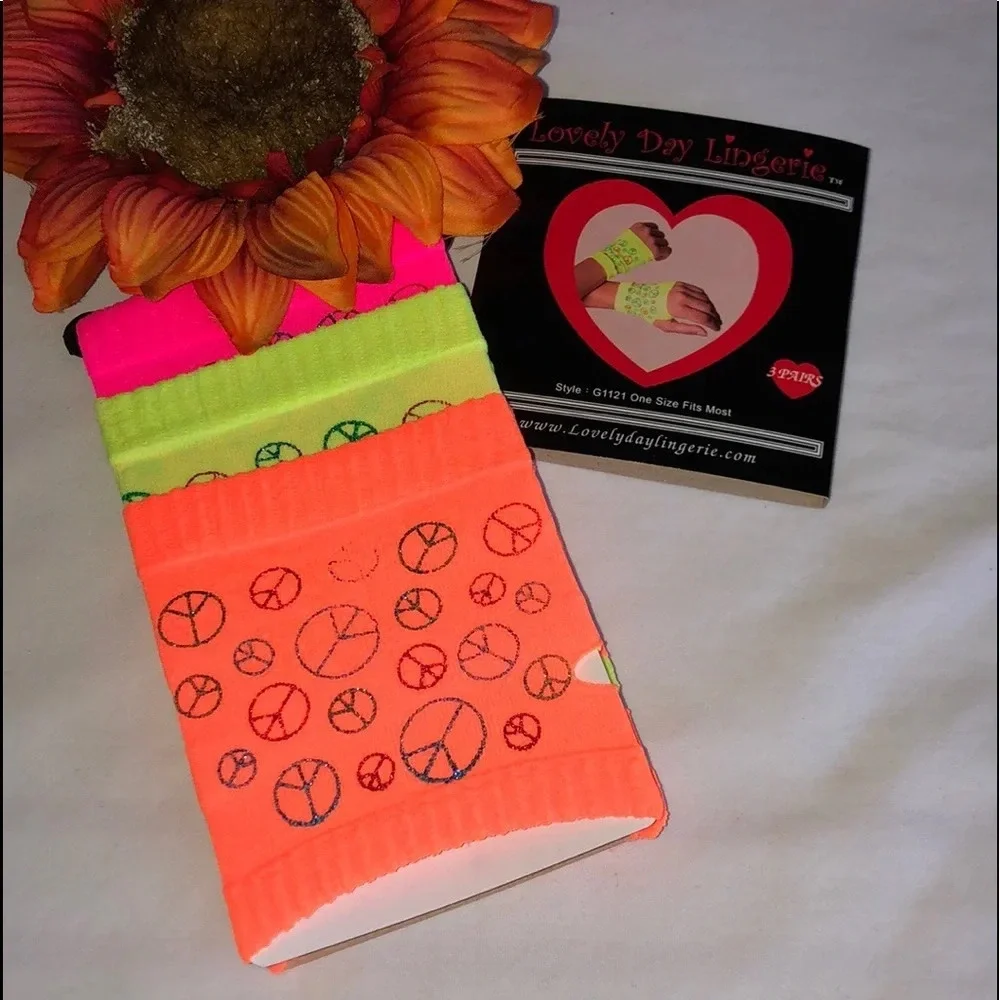 🌻5/$25🌻Lovely Day Lingerie Fingerless Gloves